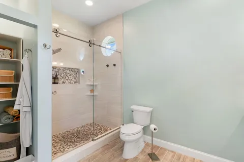 $995,000 | 27190 Driftwood Drive, Bonita Springs, FL 34135