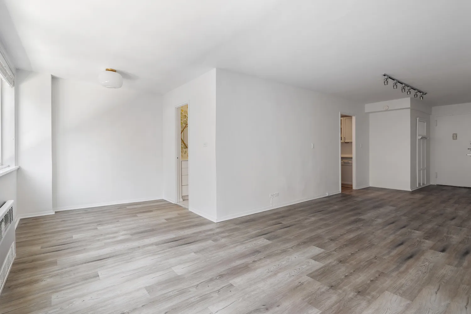 $460,000 | 333 East 14th Street, Unit 4N | Gramercy