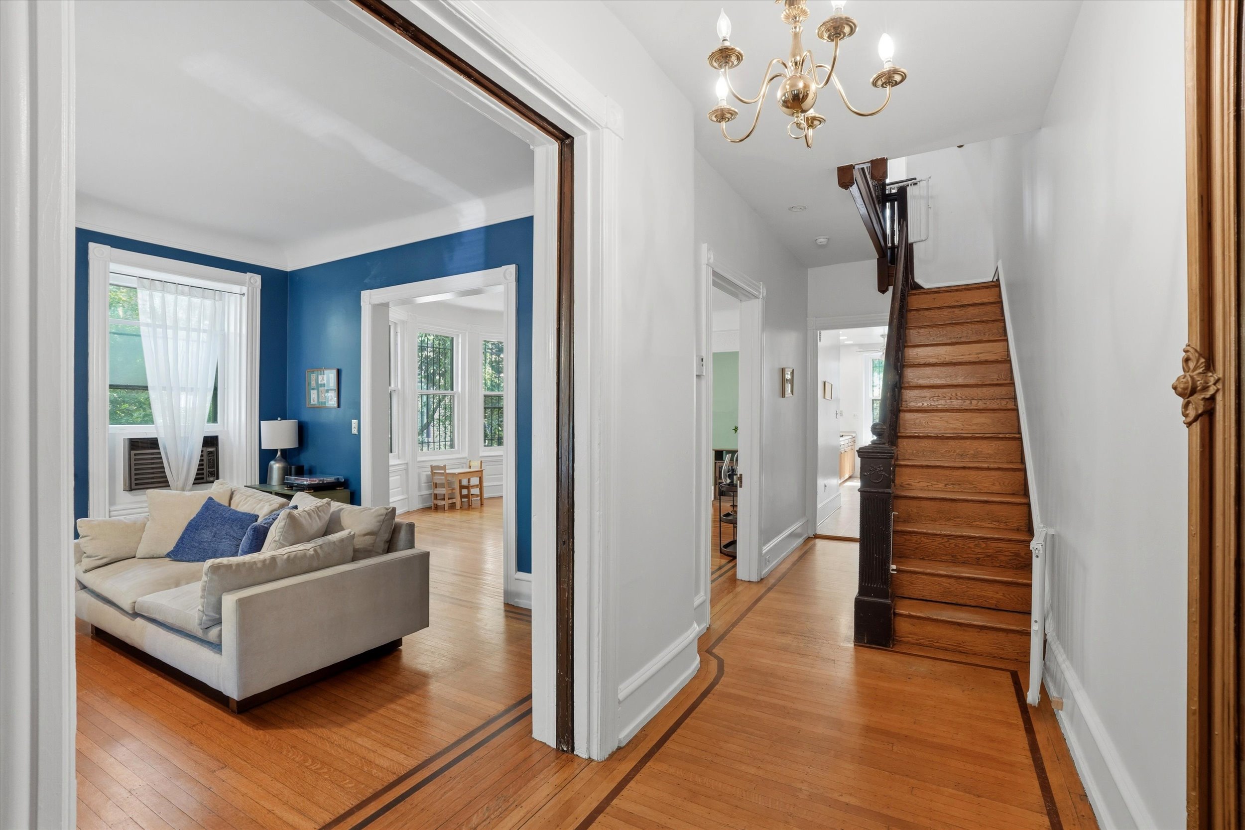 922 South 48th Street Philadelphia, PA 19143 - Photo 4 of 36