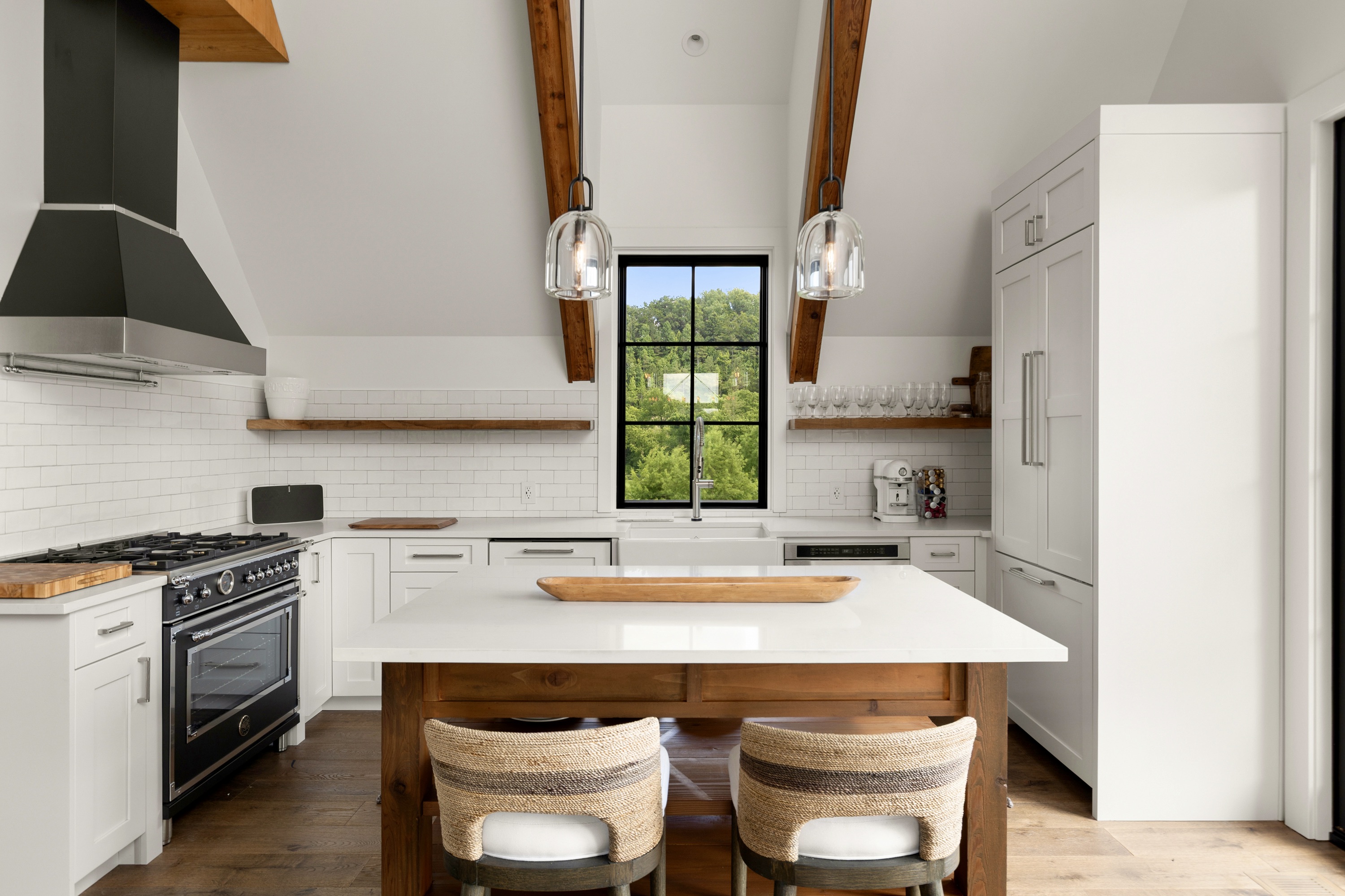 5747 Garrison Road Franklin, TN 37064 - Photo 46 of 47 a kitchen with a stove a sink and a refrigerator
