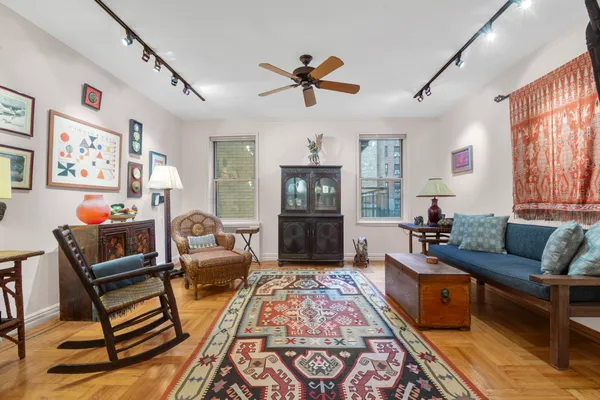 $900,000 | 120 Bennett Avenue, Unit 2MN | Hudson Heights