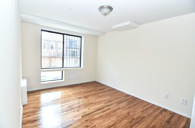 229 Parkville Avenue, Unit 2D Brooklyn, NY 11230 - Photo 4 of 7