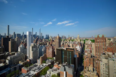 $23,750,000 | 255 East 77th Street, Unit PHD | Upper East Side