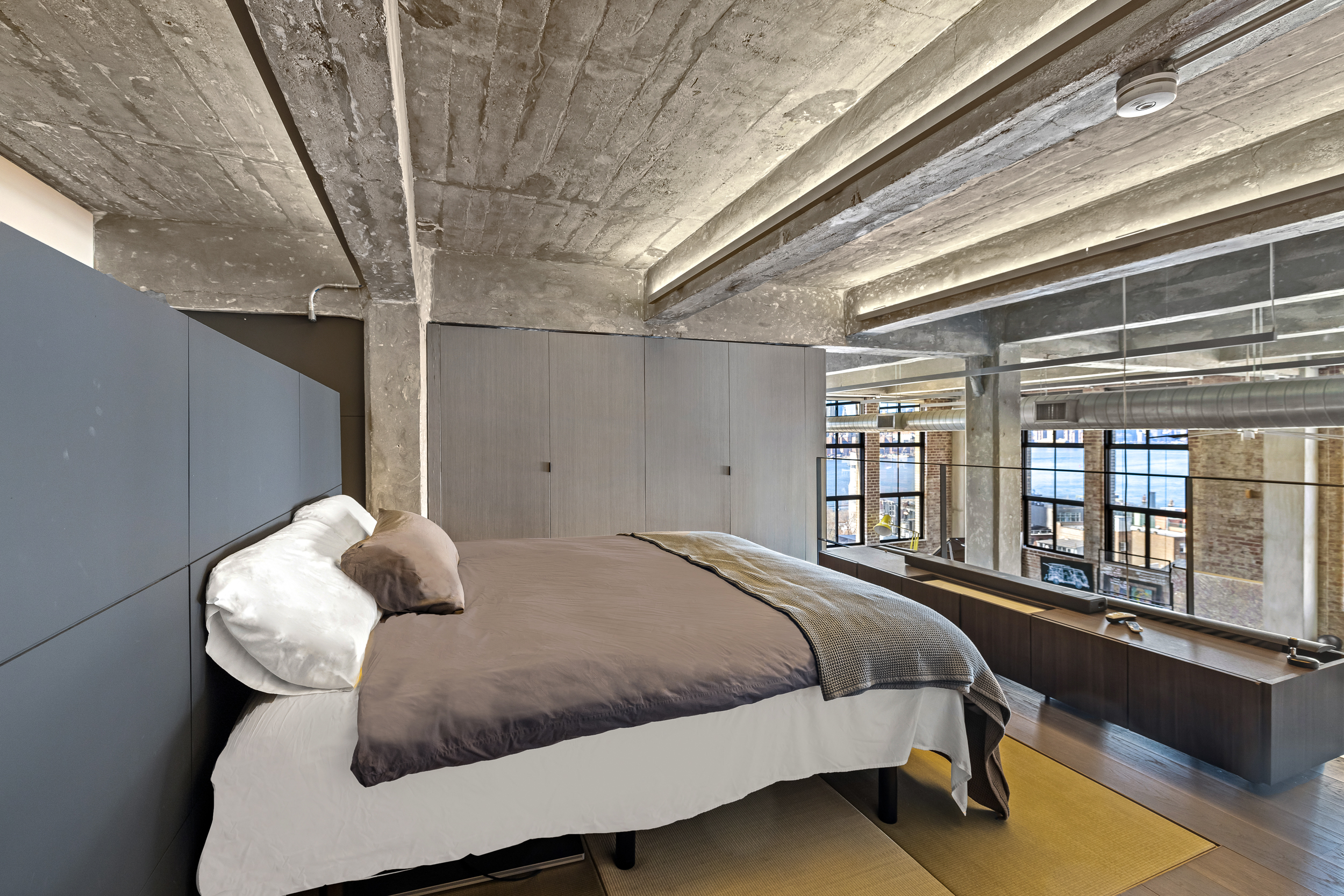 330 Wythe Avenue, Unit 6J Brooklyn, NY 11249 - Photo 13 of 19