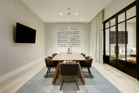 a group of chairs sitting in front of building