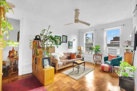 $300,000 | 720 West 173rd Street, Unit 59 | Washington Heights
