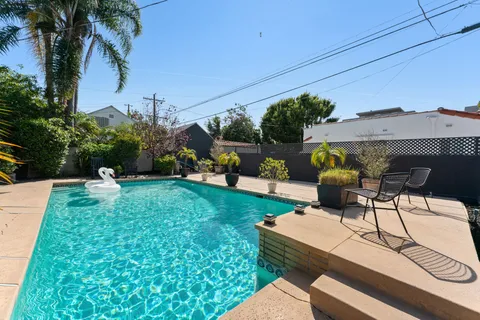 $2,599,000 | 1903 Preuss Road, Los Angeles, CA 90034