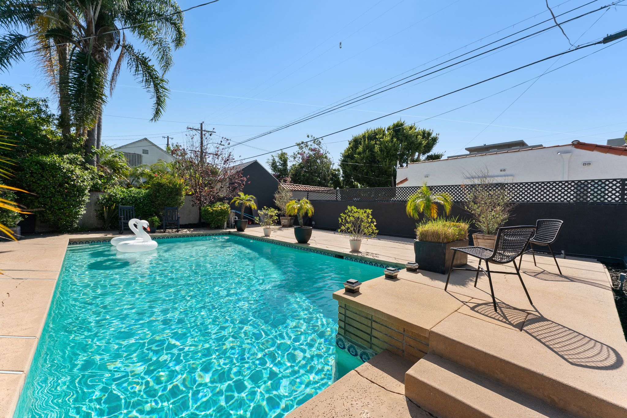 1903 Preuss Road Los Angeles, CA 90034 - Photo 29 of 39