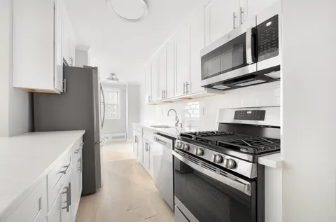 $999,000 | 122 Ashland Place, Unit 12L | Downtown Brooklyn
