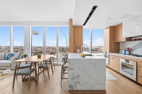 $2,650,000 | 50 Bridge Park Drive, Unit 21D | Brooklyn Heights
