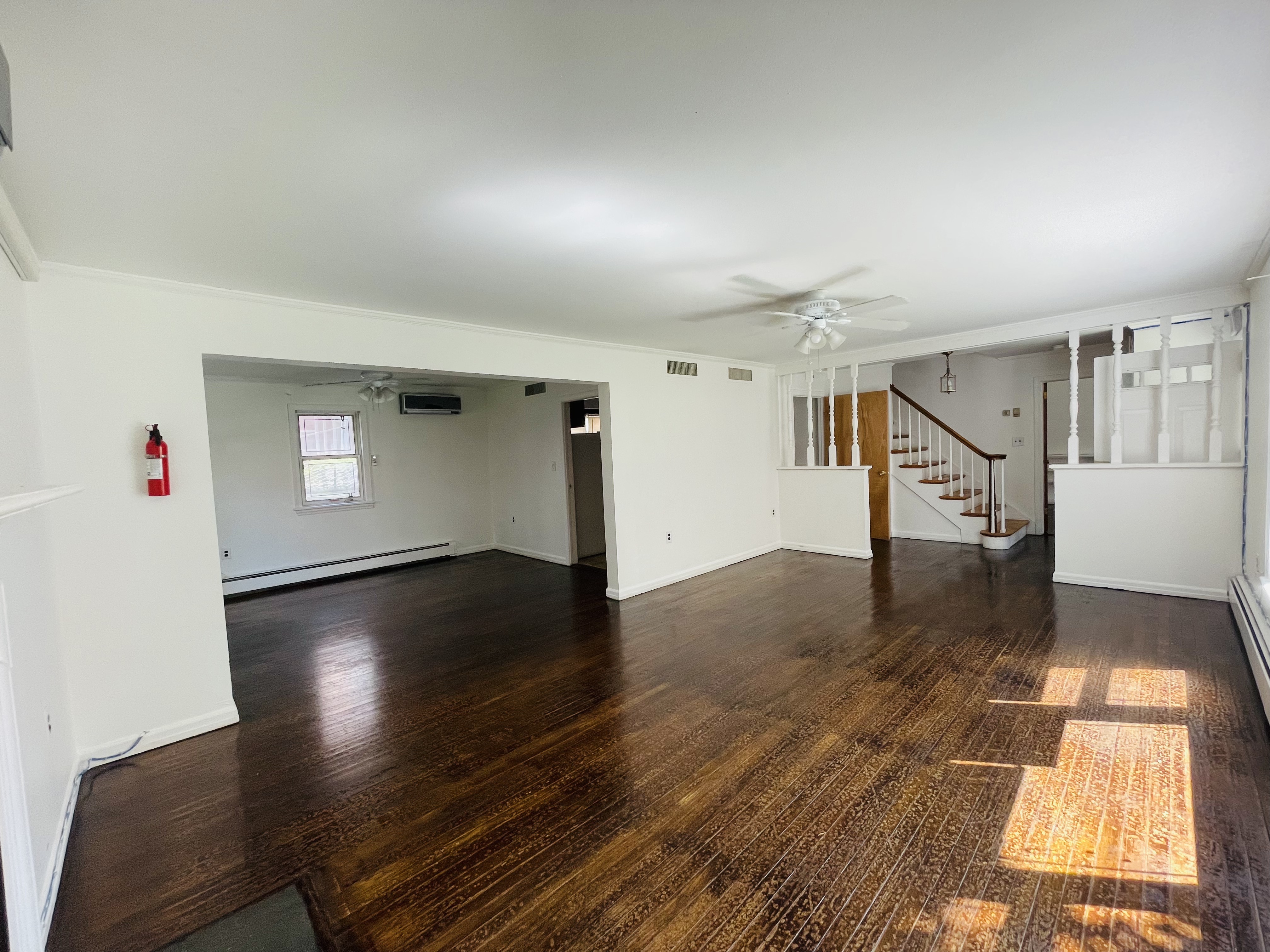 1361 Virginia Avenue Bronx, NY 10462 - Photo 3 of 20