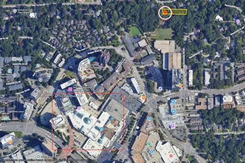 $1,800,000 | 3740 Peachtree Dunwoody Road Northeast, Atlanta, GA 30342