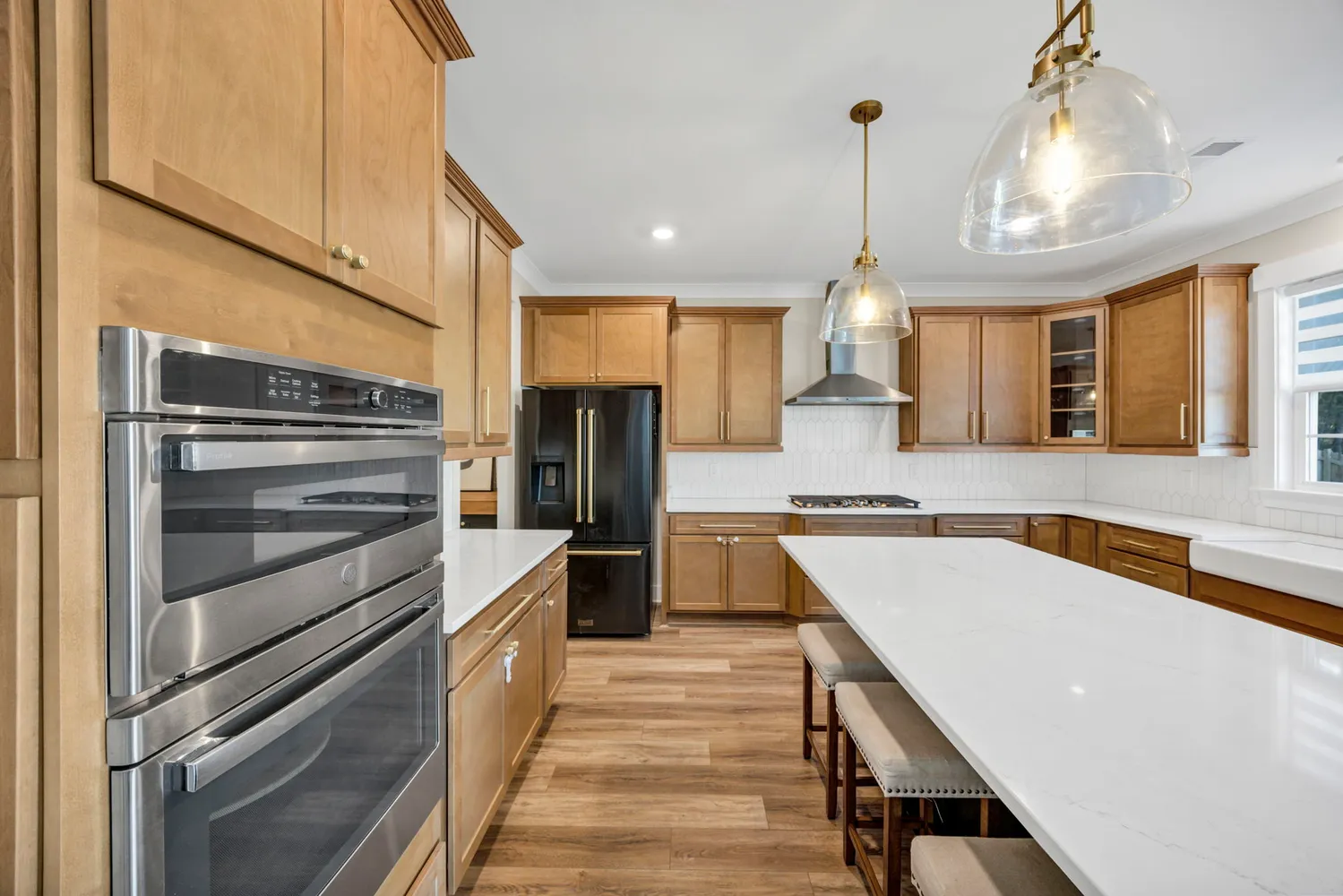 $685,000 | 576 Outer Banks Drive, Lexington, SC 29072