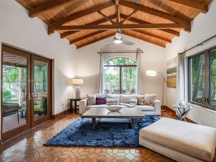 $3,995,000 | 320 West 26th Street, Miami Beach, FL 33140