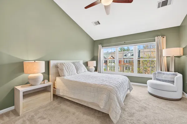 $800,000 | 12017 Edgemere Circle, Reston, VA 20190