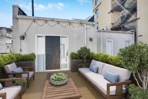 $1,299,000 | 133 East 30th Street, Unit PH5B | Kips Bay