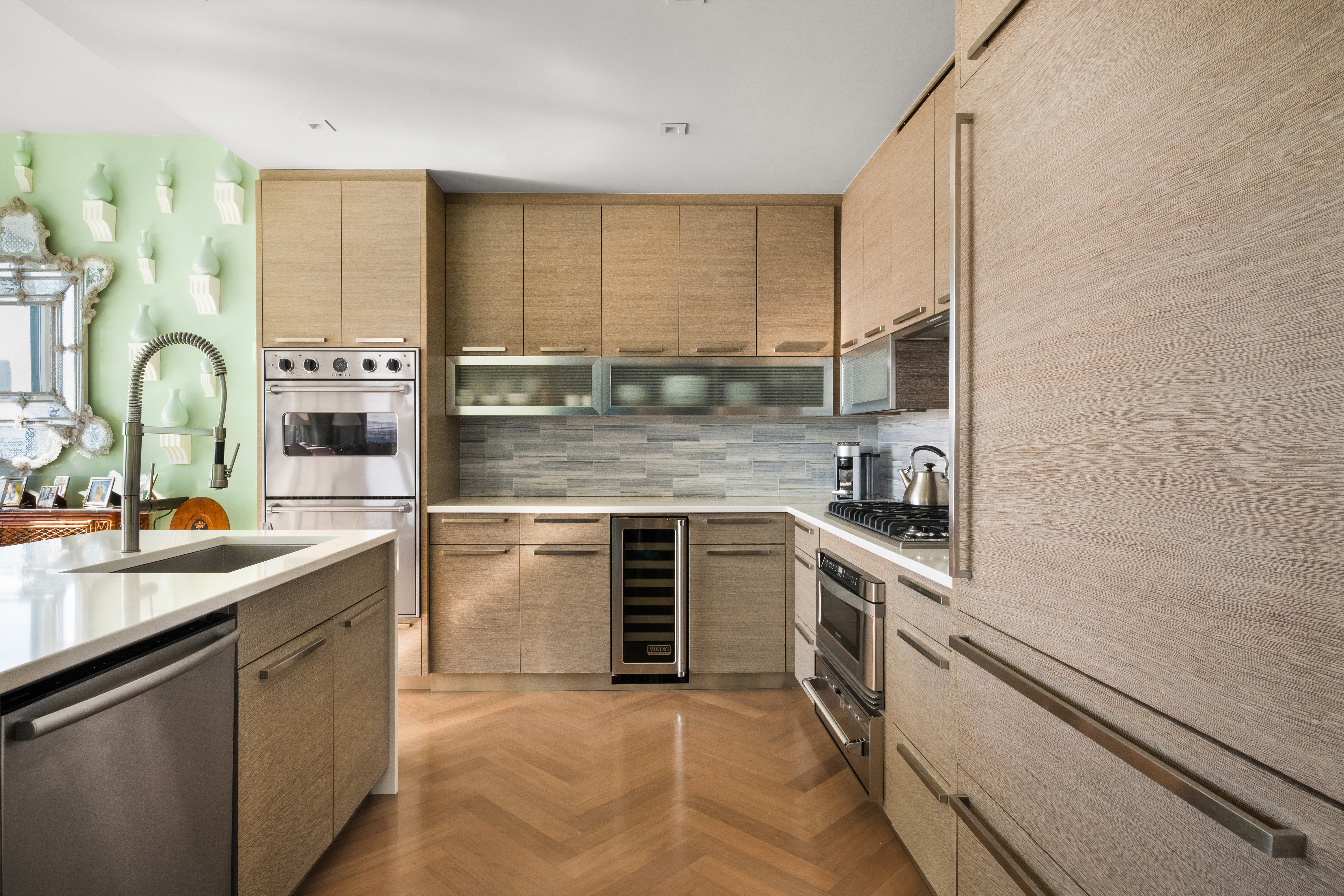 400 West 12th Street, Unit 9B Manhattan, NY 10014 - Photo 4 of 21