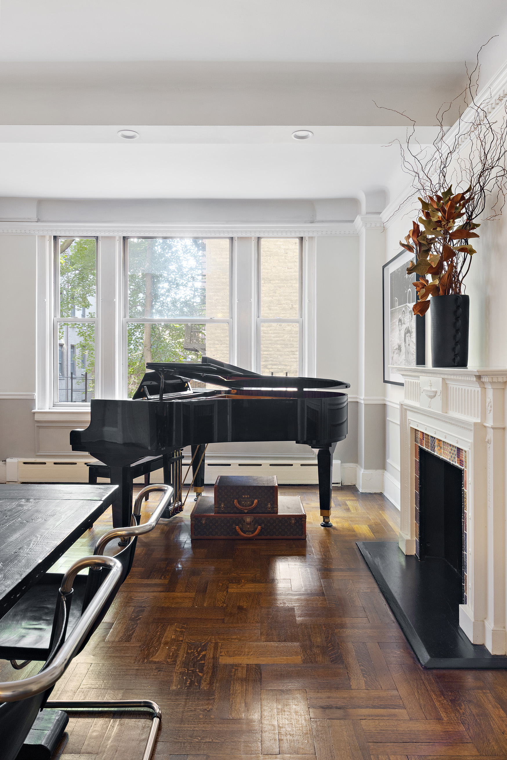 1065 Lexington Avenue, Unit 3B Manhattan, NY 10021 - Photo 5 of 19 Gallery Image 5