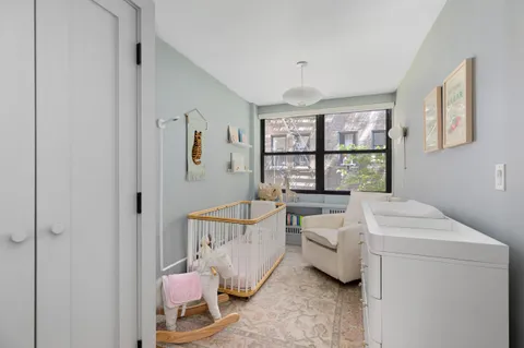 $1,615,000 | 267 West 71st Street, Unit 2FR | Upper West Side