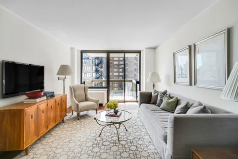 $1,275,000 | 111 East 30th Street, Unit 11C | NoMad