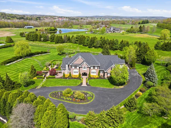 $2,250,000 | 103 Destinaire Drive, New Wilmington, PA 16142