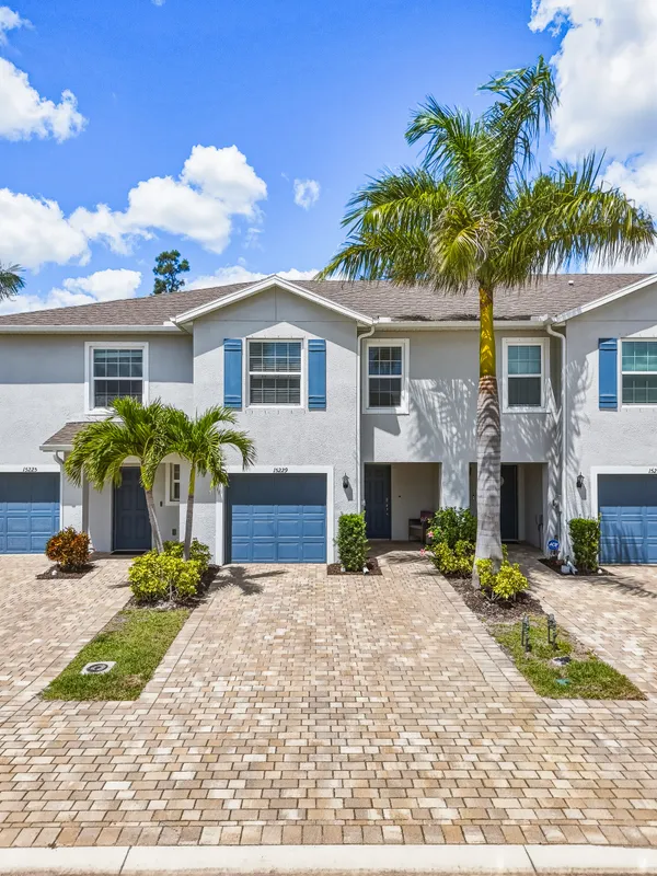 $385,000 | 15229 Wildflower Circle, Naples, FL 34119