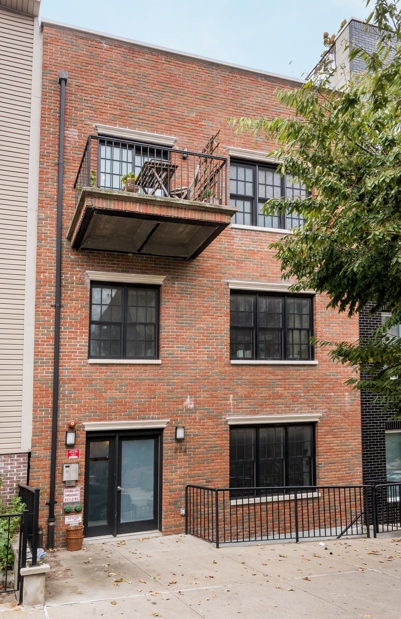 274 21st Street, Unit 1B Brooklyn, NY 11215 - Photo 10 of 12