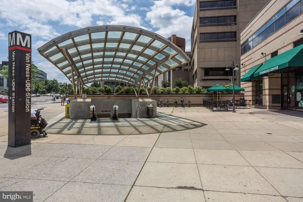 $5,495 | 3808 Veazey Street Northwest, Washington, DC 20016