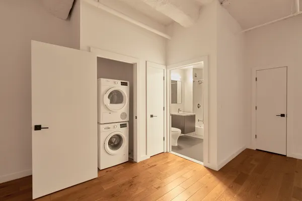 $4,295 | 275 Park Avenue, Unit 3I | Clinton Hill