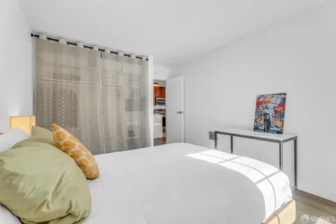$299,000 | 199 Montecito Avenue, Unit 206, Oakland, CA 94610