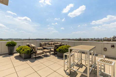 $599,900 | 1401 R Street Northwest, Unit 203, Washington, DC 20009