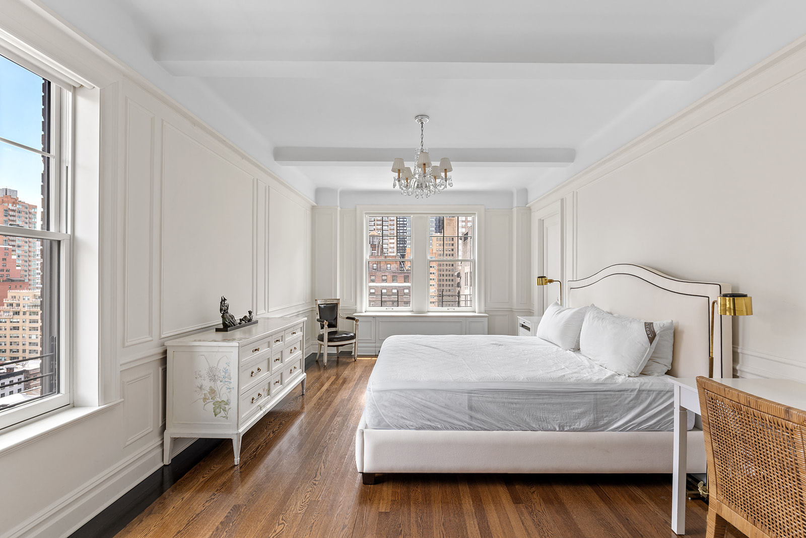 575 Park Avenue, Unit 1408 Manhattan, NY 10065 - Photo 6 of 9