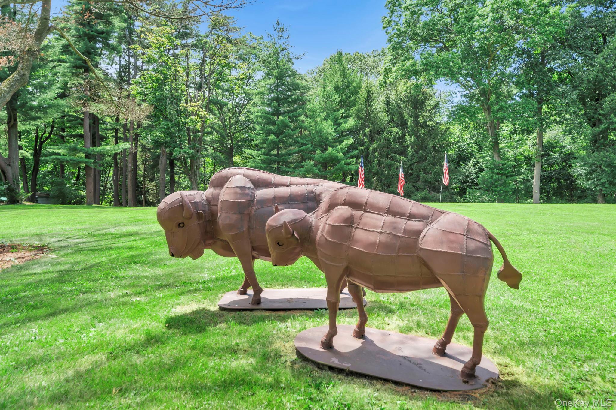 95 Piping Rock Road Locust Valley, NY 11560 - Photo 31 of 41