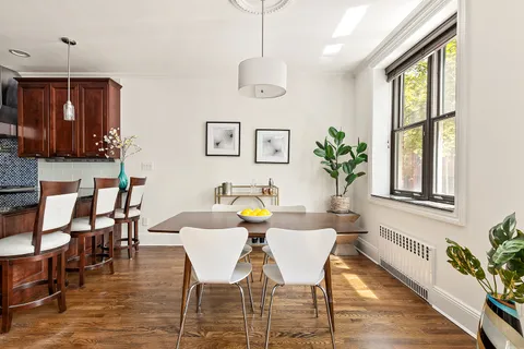 $2,500,000 | 21 Douglass Street, Unit 2 | Cobble Hill