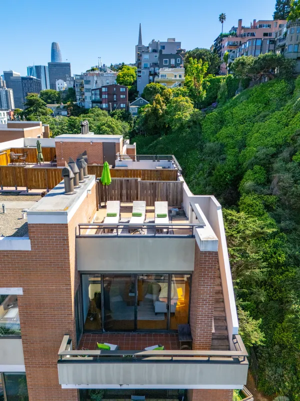 $1,898,000 | 101 Lombard Street, Unit 901W, San Francisco, CA 94111