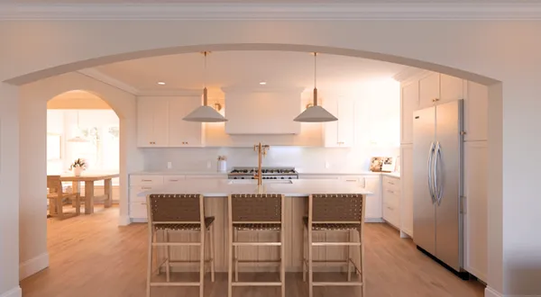 $2,350,000 | 2399 Ivy Road, Oceanside, CA 92054