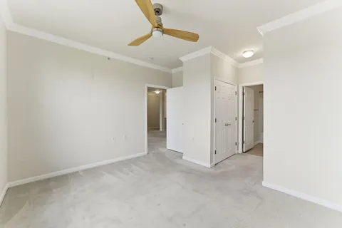 $277,854 | 14241 Kings Crossing Boulevard, Unit 411, Boyds, MD 20841