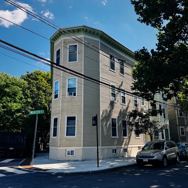 $860,000 | 133 Webster Avenue, Unit 3, Cambridge, MA 02141