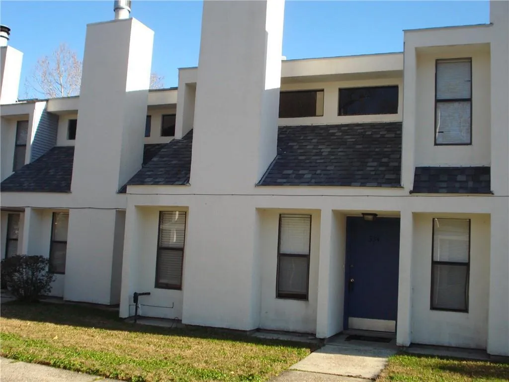 $1,200 | 334 Mariners Boulevard, Mandeville, LA 70448