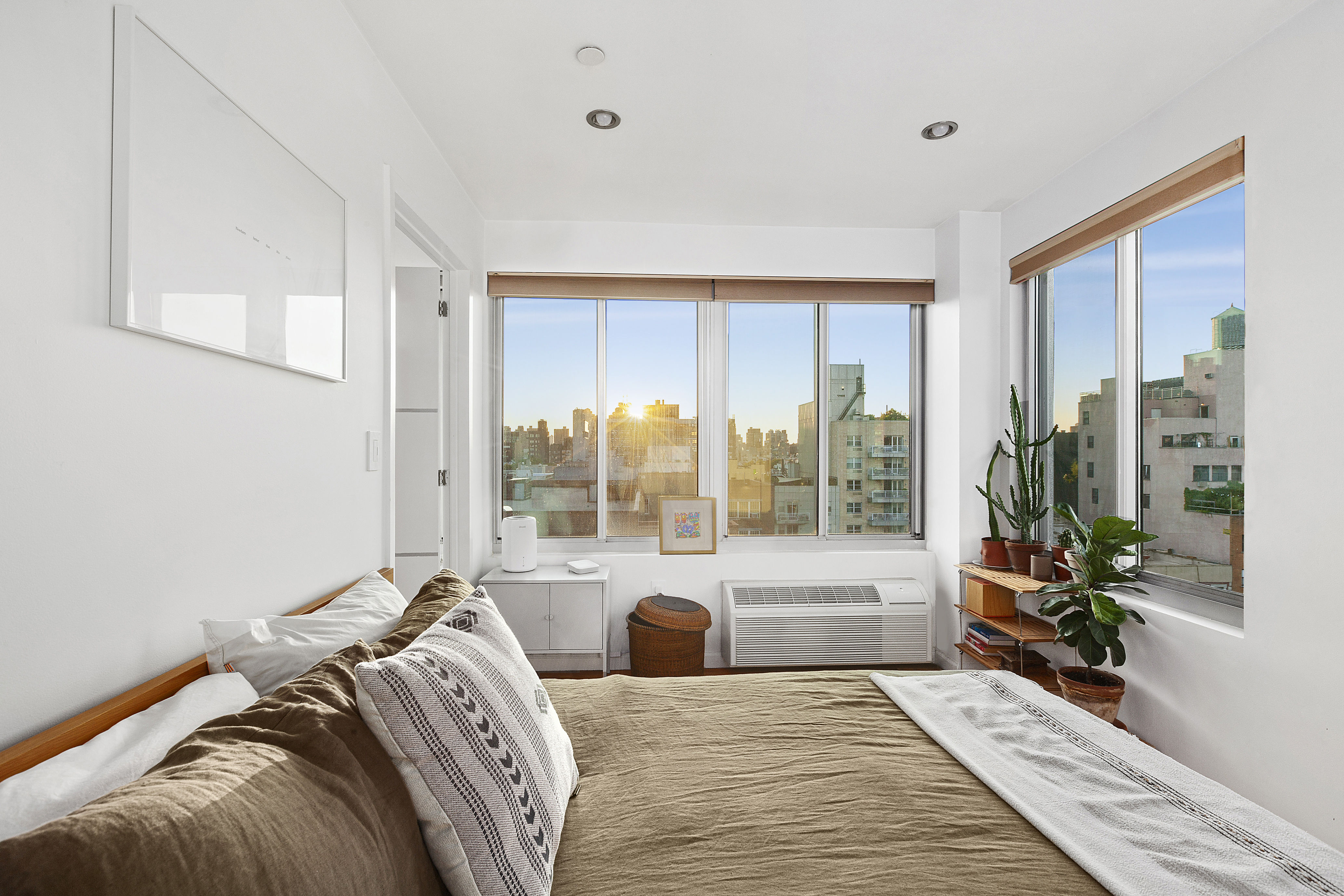 55 Hester Street, Unit 11A Manhattan, NY 10002 - Photo 2 of 11