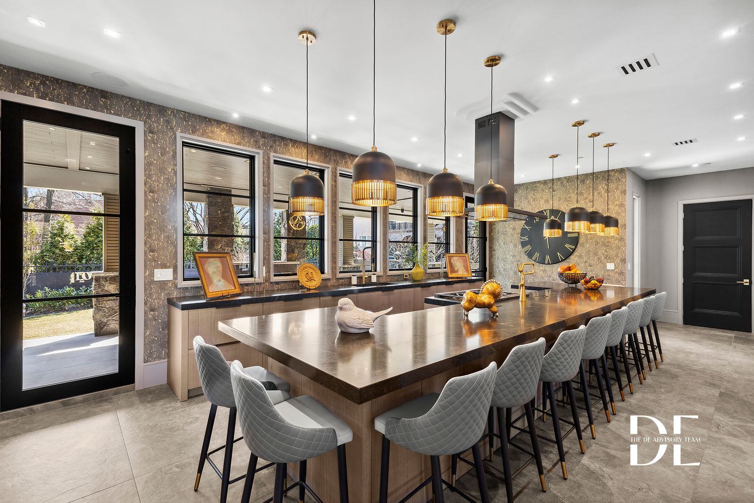 $3,395,000 | 52 Nicolosi Loop | Huguenot