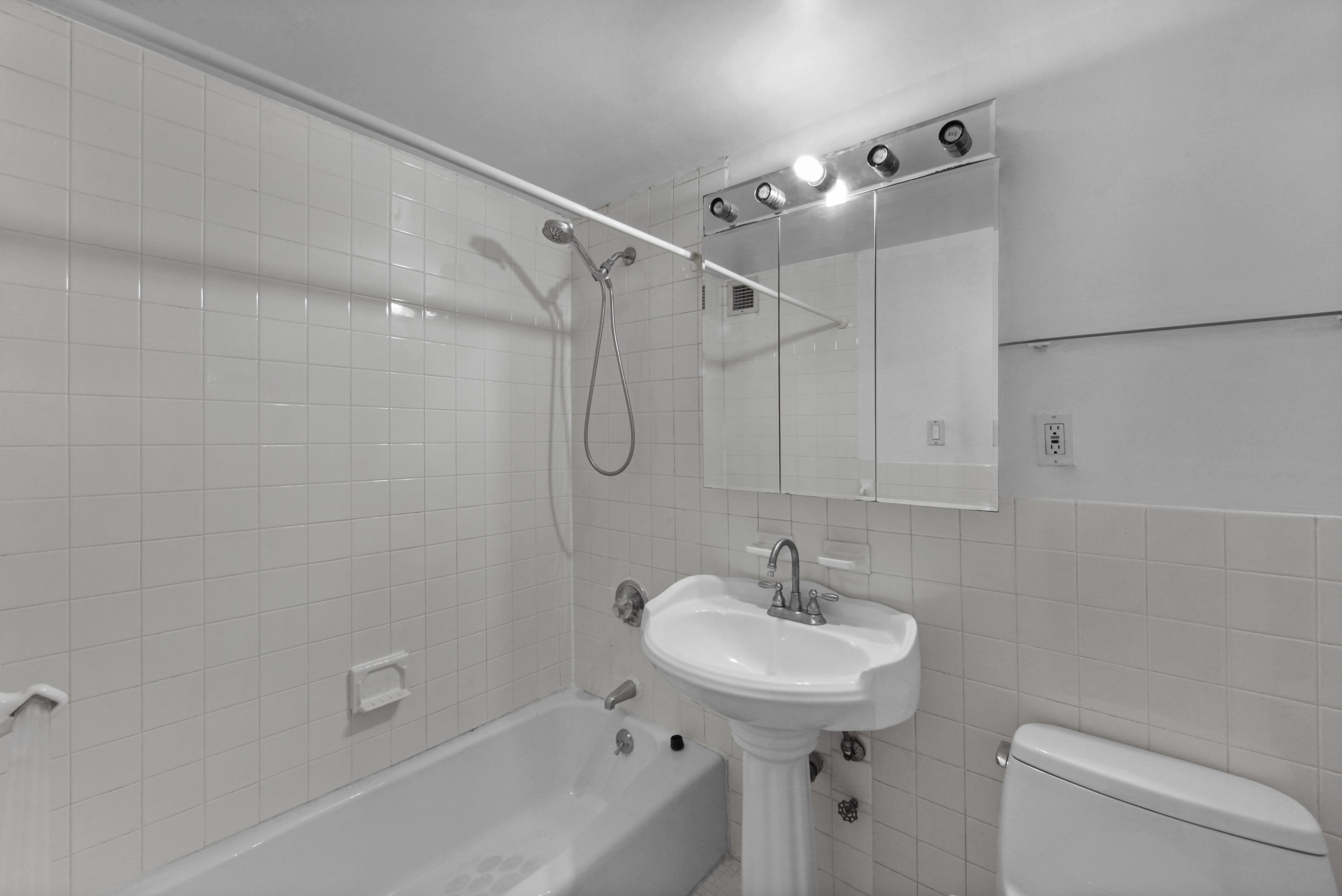 61 Lexington Avenue, Unit 2C Manhattan, NY 10010 - Photo 10 of 12