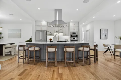 $1,999,000 | 37 Maple Street, Lynnfield, MA 01940