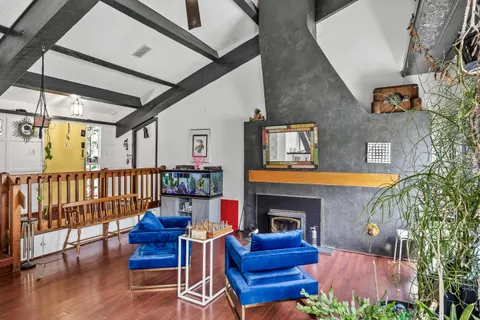 Contact Agent | 863 McKendimen Road, Shamong, NJ 08088