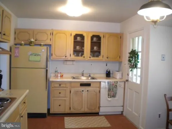 $4,900 | 6624 Sulky Lane, Rockville, MD 20852