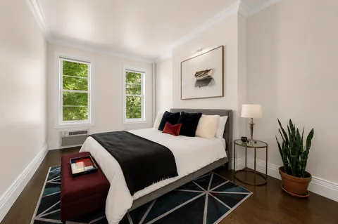 $1,195,000 | 92 Horatio Street, Unit 2F | West Village