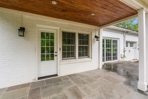 Contact Agent | 6613 Bradley Boulevard, Bethesda, MD 20817
