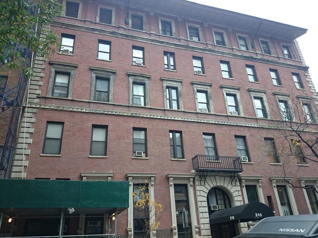 210 West 16th Street, Unit 6E Manhattan, NY 10011 - Photo 11 of 11