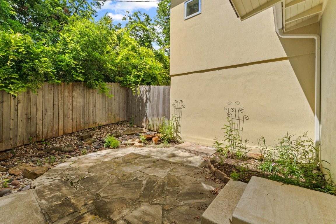 3810 Ridgelea Drive, Unit A Austin, TX 78731 - Photo 32 of 33