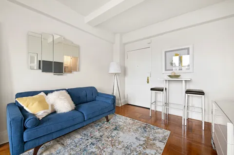 $450,000 | 225 Central Park West, Unit 919 | Upper West Side